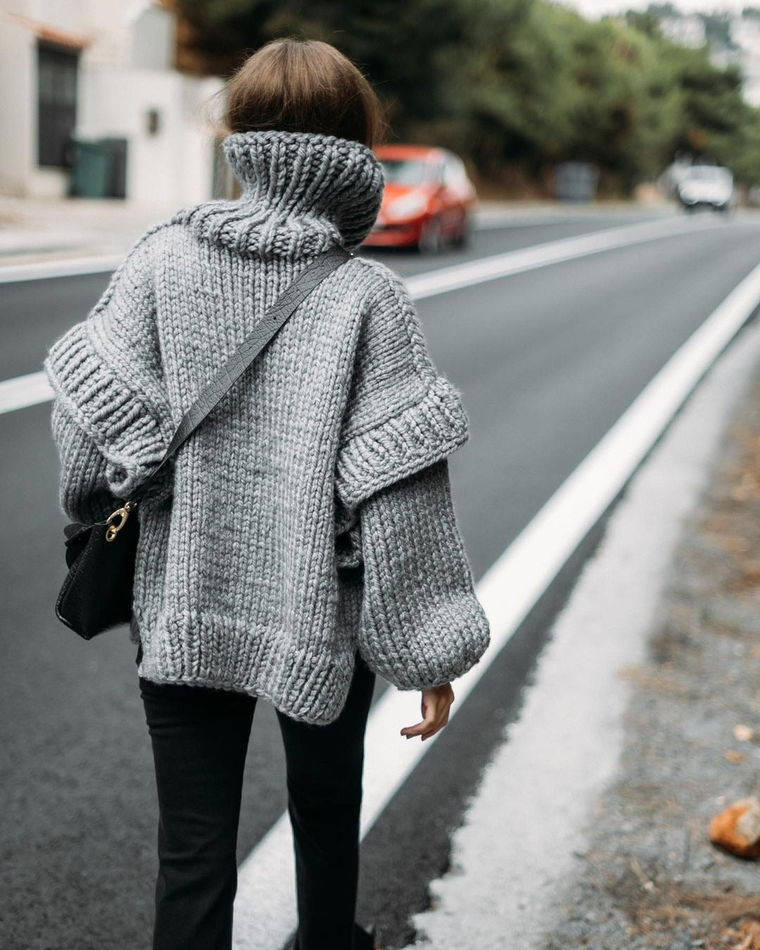 Pull Col Roulé Tricoté à la Main – Chaud, Élégant et Tendance